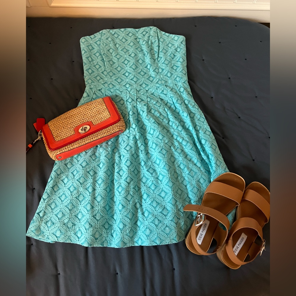 Lilly Pulitzer strapless lace dress